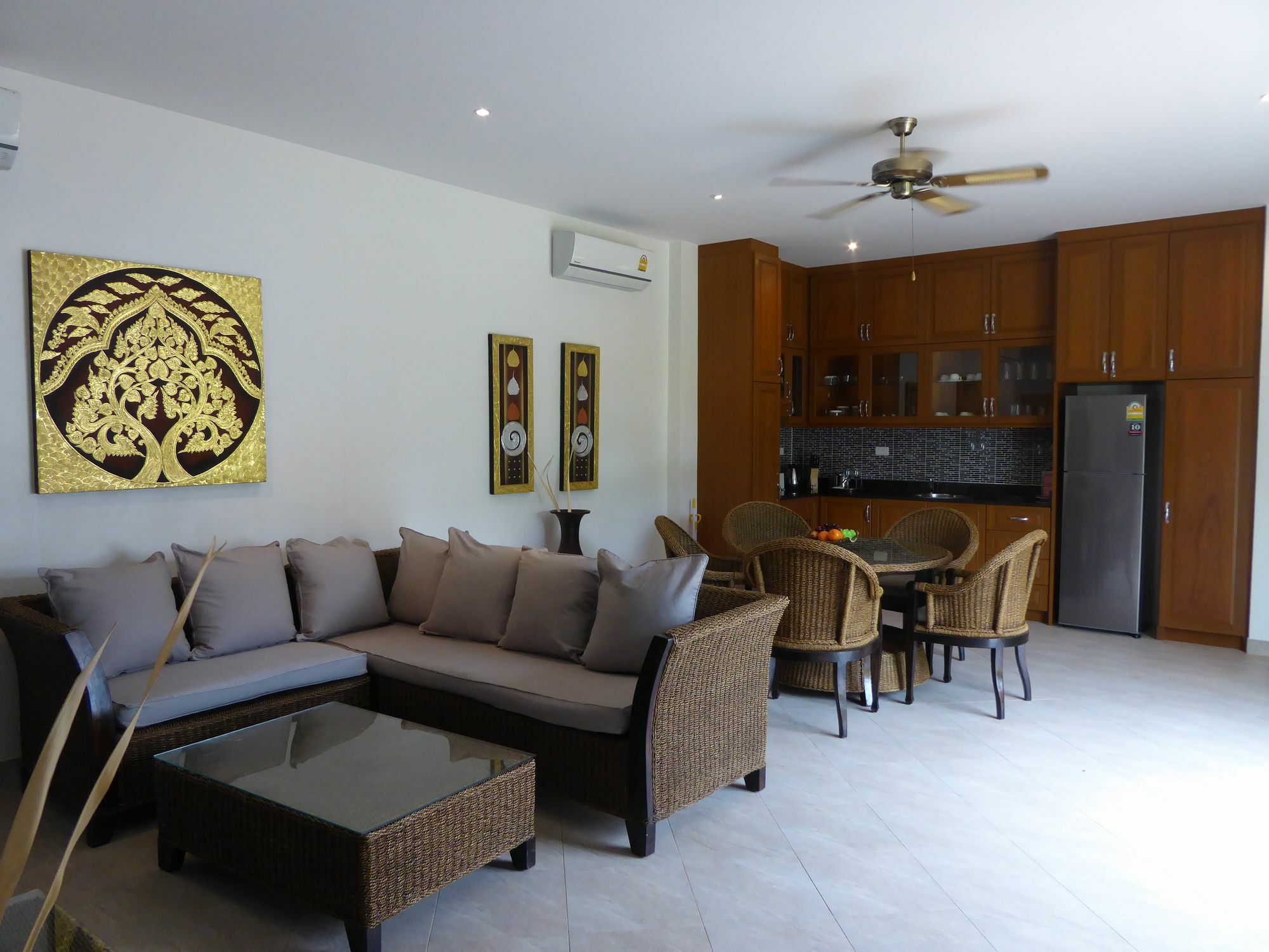 Tropicana Beach Villa At Vip Resort Ban Phe Exterior foto