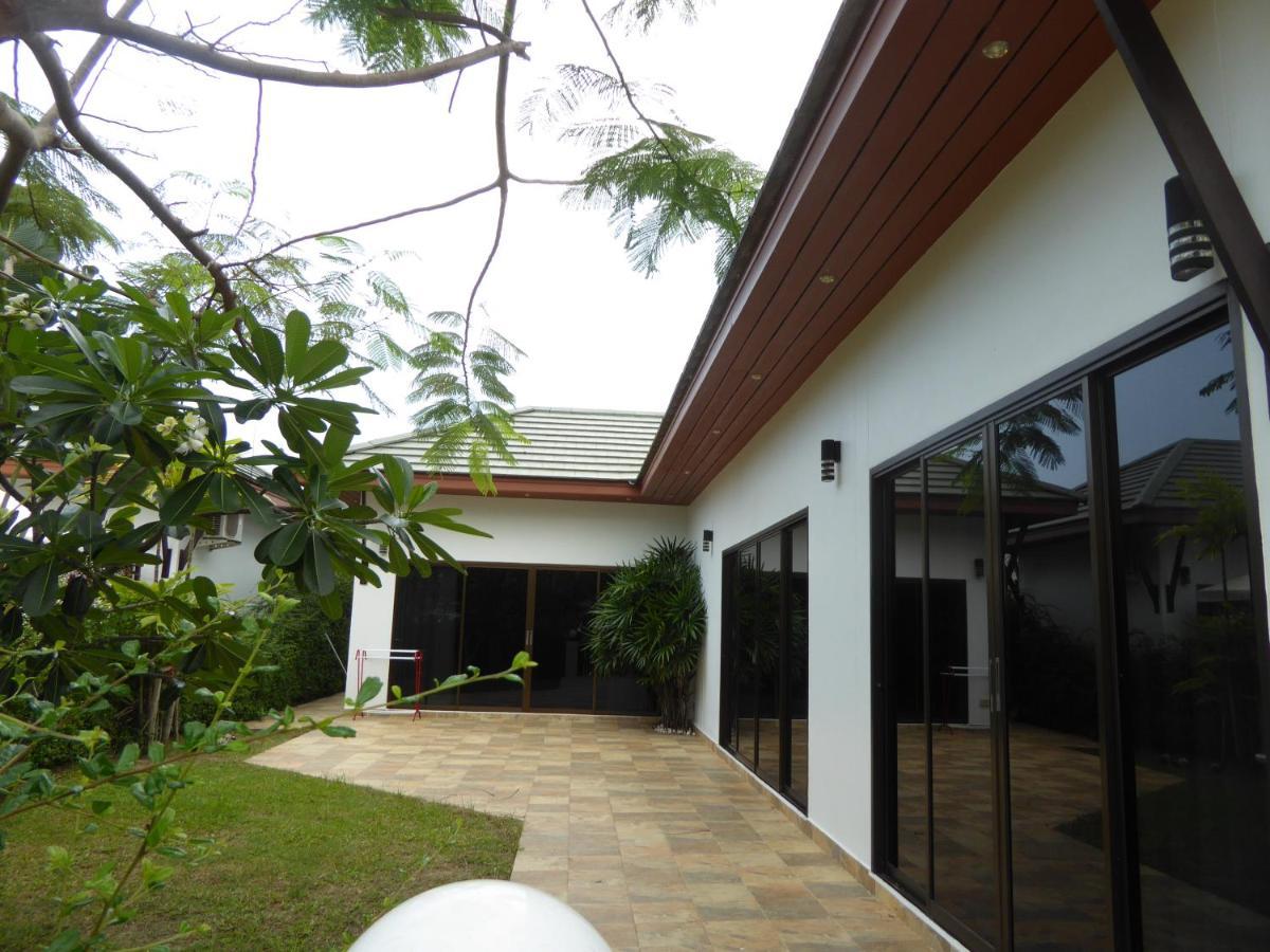 Tropicana Beach Villa At Vip Resort Ban Phe Exterior foto
